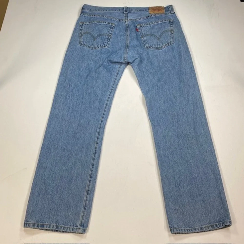 Levis 501 Original Mens 36x30 Medium Wash Blue Straight Leg Button Fly Jeans